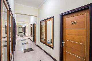 RedDoorz near Tugu Bandara Sulthan Thaha Jambi - 2