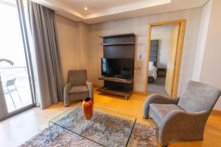 Luxury Apartment at the Michelangelo Towers - 0