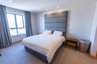 Luxury Apartment at the Michelangelo Towers - 8