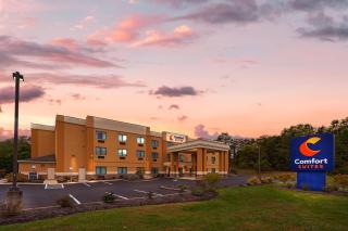 Comfort Suites Lewisburg - 4