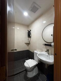 Swing & Pillows - Salak Tinggi , KLIA 1 KLIA 2 - Sepang - 5