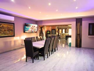 Zebula Bush Lodge 47 by Euphoric Leisure - 8