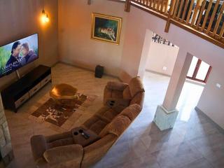 Zebula Bush Lodge 47 by Euphoric Leisure - 2