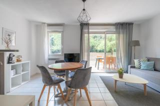 Ozea - Piscine - Climatisé - Proche Aix & Parking - 0