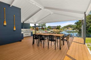 The Quay To Sussex - 7