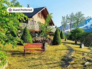 9 person holiday home in HUNDEIDVIK-By Traum - 0