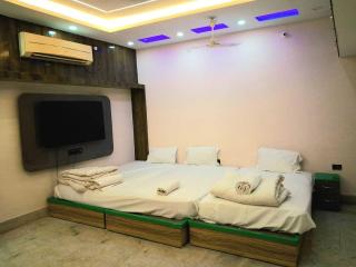 Hotel O Raj Mahal INN - 4