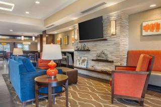 Comfort Suites Florence - Cincinnati South - 4