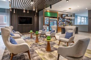 Cambria Hotel Louisville Downtown-Whiskey Row - 3