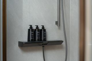 Qingdao Huangdao Golden Beach Art Dragon Hotel - 2