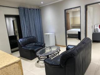 Naldorado Executive Villa - 8