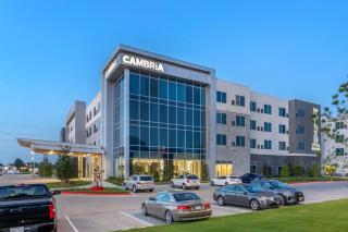 Cambria Hotel Waco University Riverfront - 6