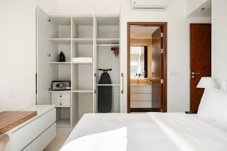 Luxury 2 Bed 2 Bath by Resident Villas - 8