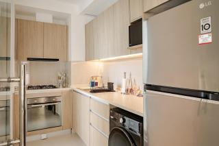 Luxury 2 Bed 2 Bath by Resident Villas - 2