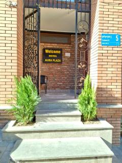 Aura Plaza Hotel - Tbilissi - 0