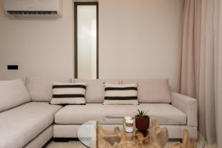 Floralba Luxury Villa, Essence of Sea View Living - 5