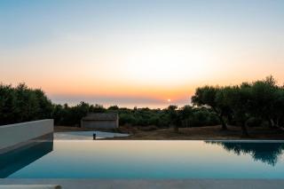 Floralba Luxury Villa, Essence of Sea View Living - 6