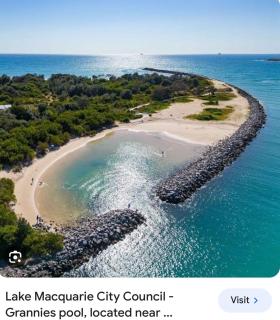 Charlestown Central 7 Bedrooms Front House and Back Unit - 4