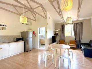 Beachside Cabin No 2 at Island Beach - 4