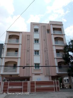 Hotel Urban Stay - 8