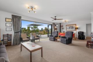 Home Away From Home - Ruakaka Escape - 3