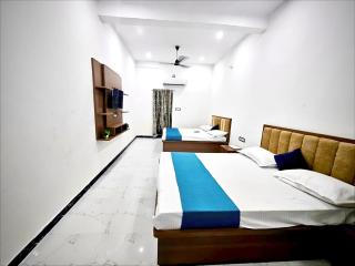 Aakriti's Home Stay - 3