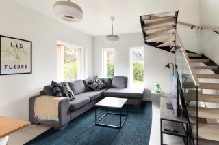 Brand new house with four bedrooms, parking, sauna, patio - 5