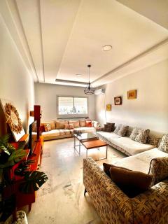 Happiness Apartment - 2