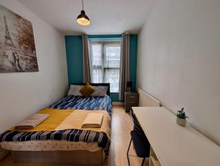 Spacious 3 Bedroom Flat In Stockwell - 4