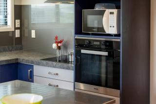 Scannell Grove - Lake Taupo Holiday Home - 4