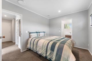 Scannell Grove - Lake Taupo Holiday Home - Taupo - 1