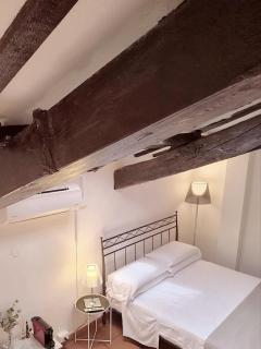 Center Vicolo Suite Apartment with Parking - 7