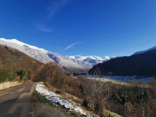 Maison de Village au pied des montagnes -  - 5