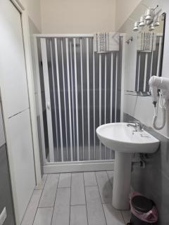 B&B President - Sant'Egidio del Monte Albino - 8