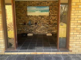 Exclusive Room 5 minute walk to GC500 start line - 2