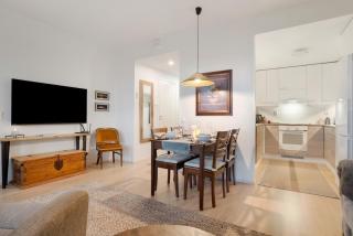 Northern Lights Riverside Suite - 7