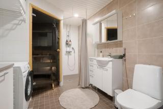 Northern Lights Riverside Suite - 1