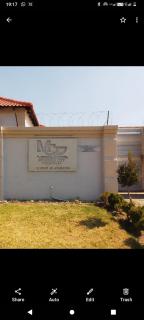 Mthembu Executive Accomodation - 8