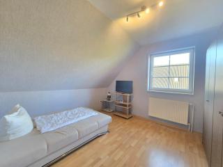 Ferienhaus Dat Steenhuus - Marienhafe - 1