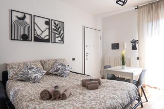 Elegant Urban Home - Free Parking - 7min Niguarda - 4