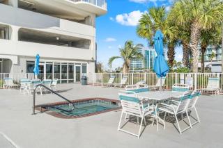 Regency Isle 503 - 4