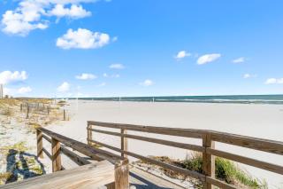 Regency Isle 503 - 1