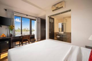 Beachfront Hotel Hoi An - 8