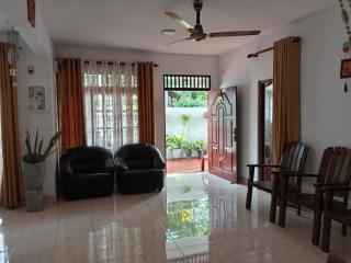 Coco One Holiday Inn - 1