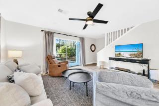 Cassine Gardens 273- Kwitcherbeachin' - 0