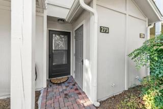 Cassine Gardens 273- Kwitcherbeachin' - 3