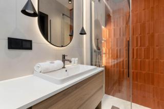 Elegant Studio with Air Conditioning Pet Friendly by Noclegi Renters - 7