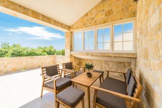 Villa Carnela with heated pool - 9