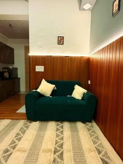 Midori by Gatsby Stays - 9