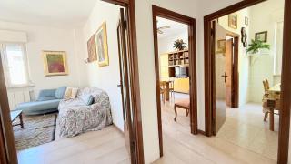 Porto Recanati, ampio quadrilocale vicino al mare - 6